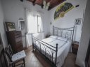 camera-da-letto-villa-mary-posis-1